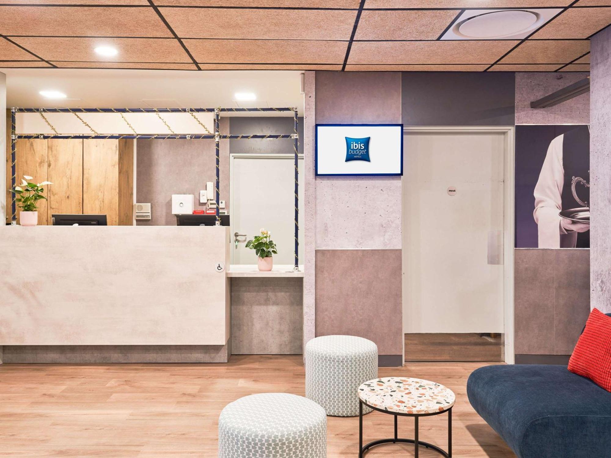 Ibis Budget Saint-Maurice Экстерьер фото