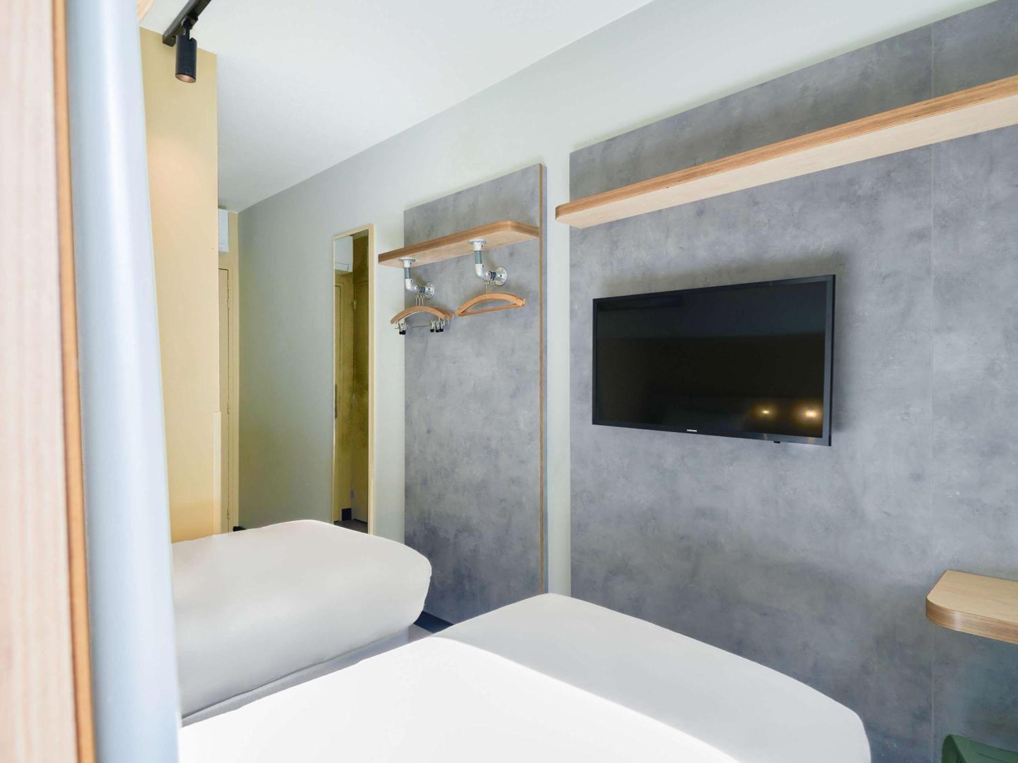 Ibis Budget Saint-Maurice Экстерьер фото