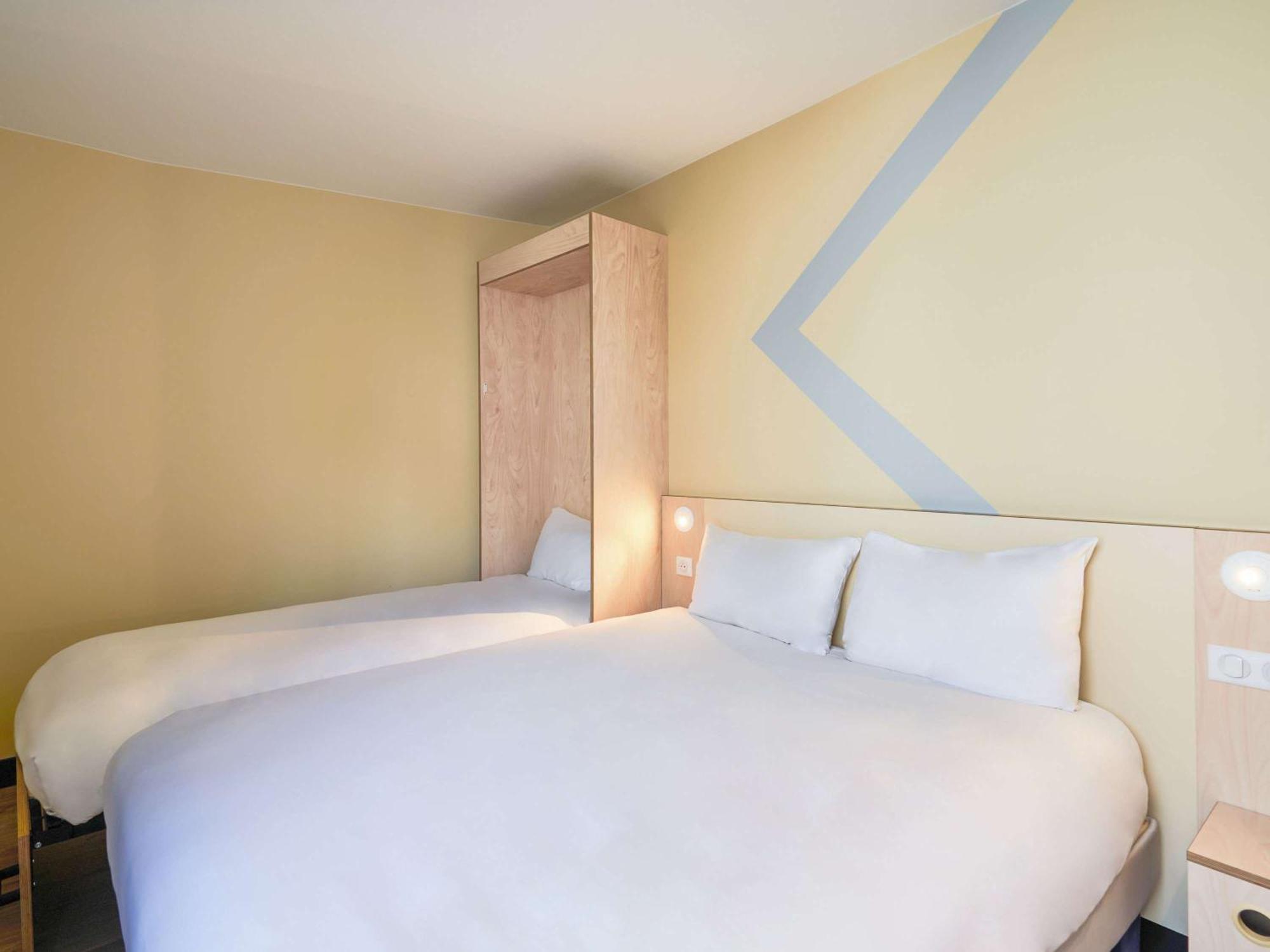 Ibis Budget Saint-Maurice Экстерьер фото