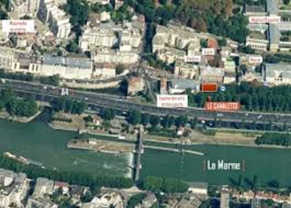 Ibis Budget Saint-Maurice Экстерьер фото